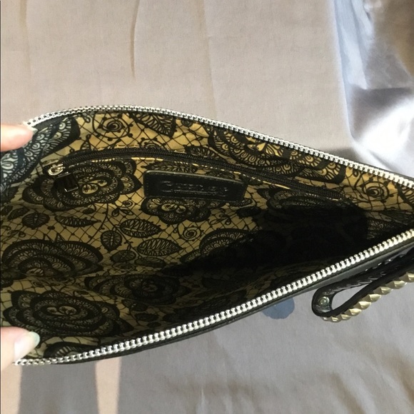 Carlos Santana clutch - Picture 2 of 3